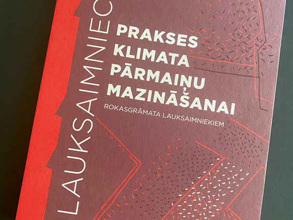 Jaunā grāmata.