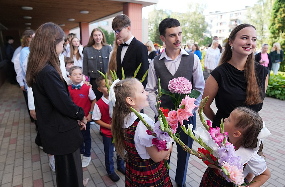 Pirmā skolas diena Rīgas 72. vidusskolā.