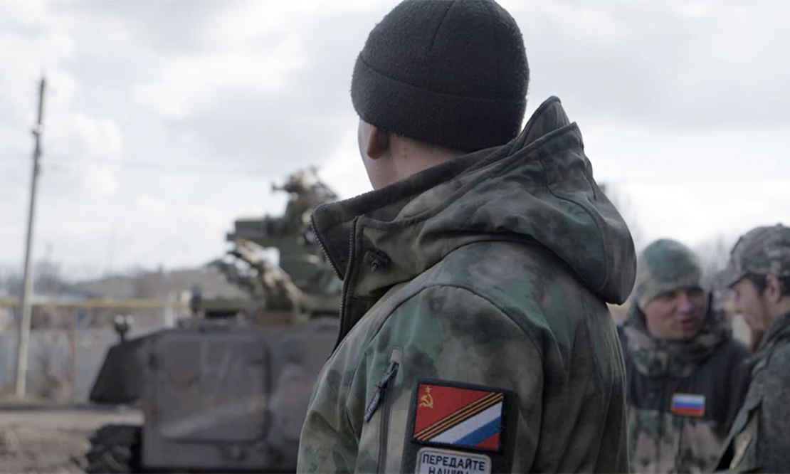 Kadrs no Anastasijas Trofimovas dokumentālās filmas "Russians at War" ("Krievi karā").