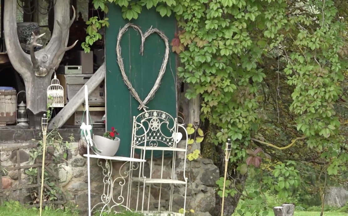 Šogad vēlme svētkus svinēt kuplā pulkā gājusi mazumā.