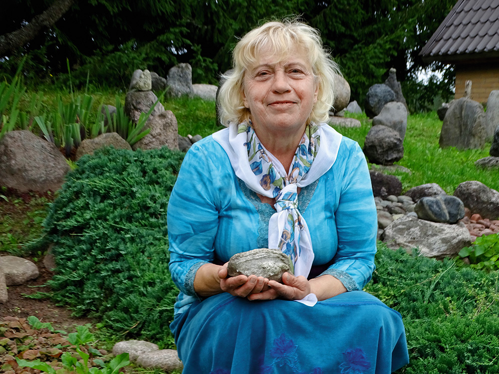 "Kameņu" saimniece Irēna Kluša.