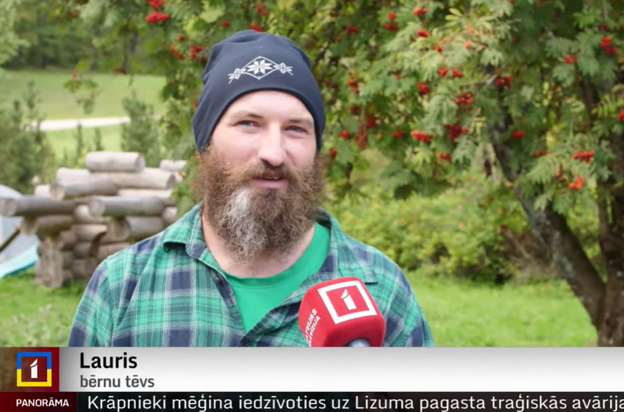 Ģimenes tēvs Lauris.