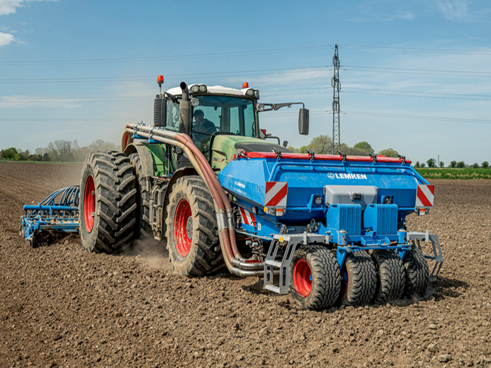 'Lemken Solitair F'
