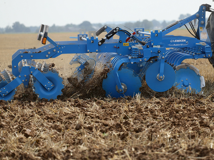 'Lemken  Rubin 10 TF' ecēšas.