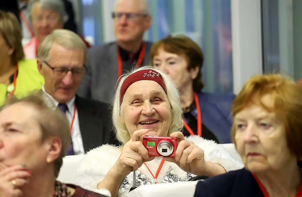 Pēc pasākuma Saeimā politiķi un pensionāri šķīrās labā saskaņā, prātojot, ka veco cilvēku dienas varētu kļūt par jaunu ikgadēju tradīciju parlamenta dzīvē.