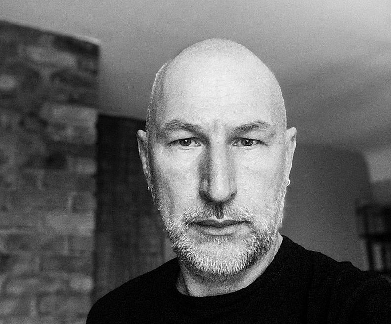 Māris Maskalāns: "Izveidojusies teju klišeja, ka filmēju dabu, tikai dabu un manas filmas būs dabas filmas. Nevaru gan teikt, ka šis zīmogs ļoti traucētu, bet nebūt nav tā, ka negribētu filmēt kaut ko, kas nav saistīts ar dabu."