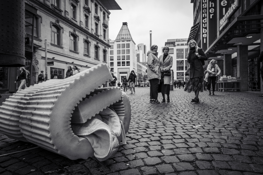 Frankfurtes ielas, galerijas, arhitektūra. Grāmatu tirgus. Vācija. 