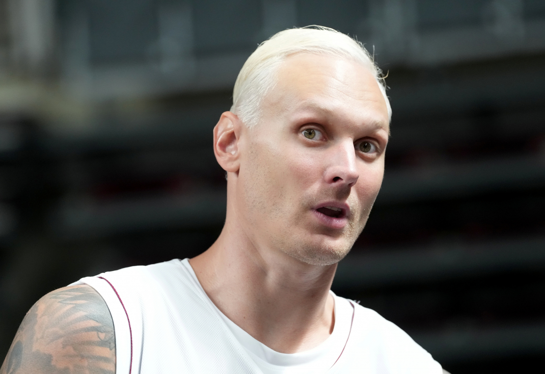 Latvijas vīriešu basketbola valstsvienības spēlētājs Jānis Timma piedalās atklātajā treniņā "Arēnā Rīga".