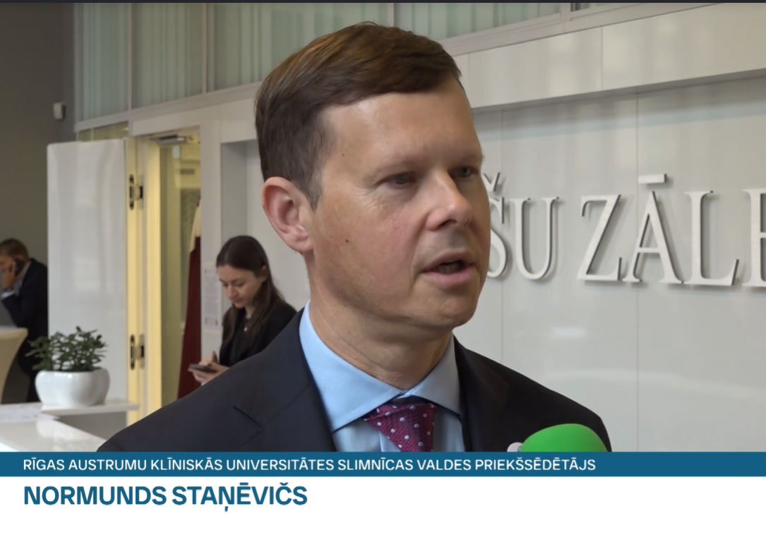 Rīgas Austrumu klīniskās universitātes slimnīcas valdes priekšsēdētājs Normunds Staņēvičs.