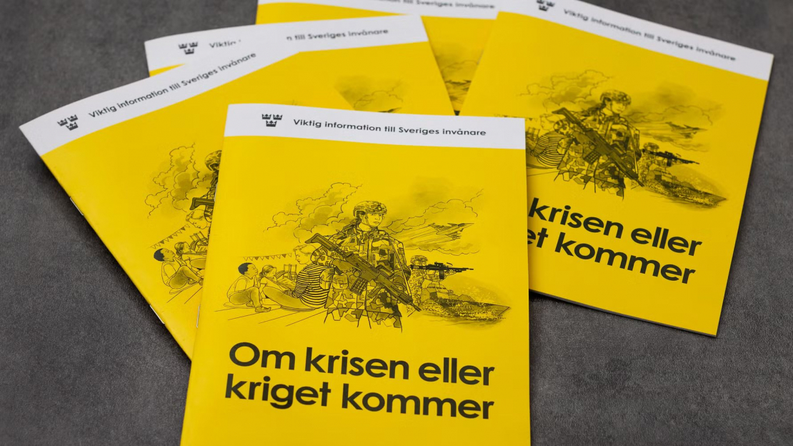 32 lappušu buklets "Ja iestāsies krīze vai karš".