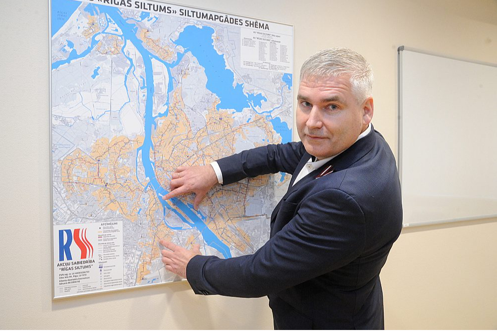 Ilvars Pētersons: "Tuvākajos divos gados notiks Krasta ielas masīva pievienošana TEC2 siltumtrasei. Tādējādi lielāku siltumenerģijas apjomu spēsim novadīt Daugavas virzienā ar domu, ka tālāk caur Zaķusalu nonākam Lucavsalā un pārvedam siltumenerģiju lielākā apjomā uz kreiso krastu."