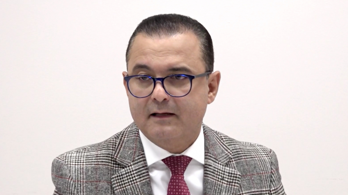 Veselības ministrs Hosams Abu Meri.
