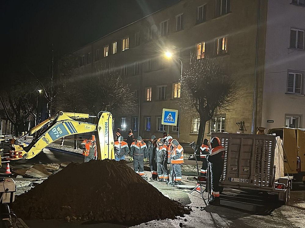 AS "Gaso" speciālisti meklē gāzes noplūdes vietu Bauskā.