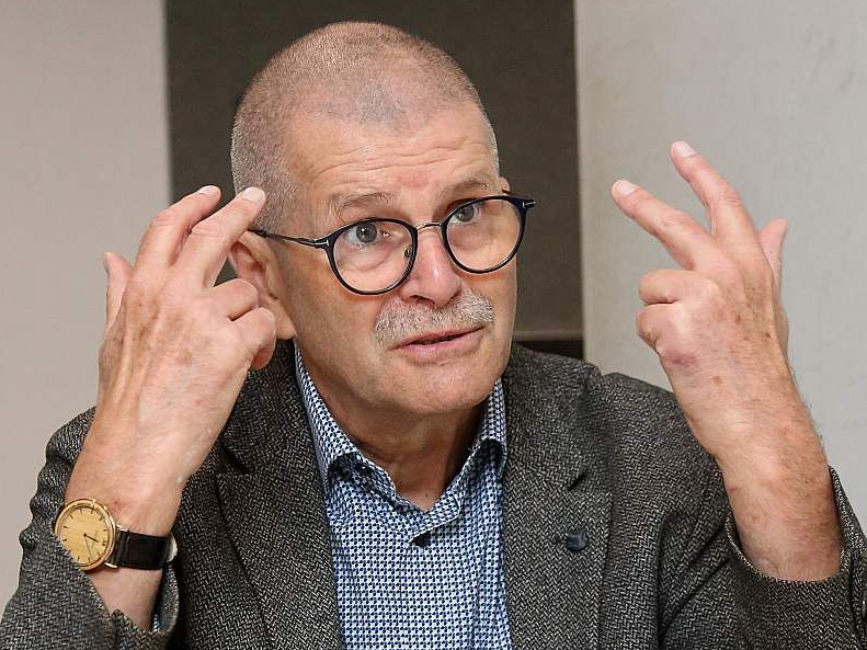 Miha Kovāčs: "Lasot grāmatas, trenējam empātiju. Mūsu ne pārāk empātiskajā laikmetā, man šķiet, lasīšana ir ļoti svarīga."
