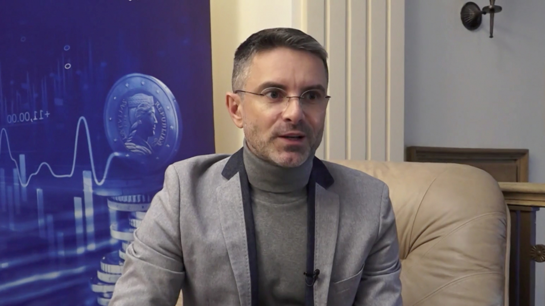 Finanšu ministrijas Komunikācijas departamenta direktors Aleksis Jarockis.