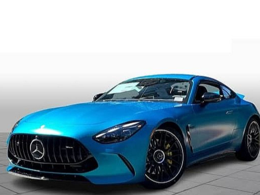 Tiek izmēģināts principā jauna tipa auto: "Mercedes" testē spēkratu, kas pārvietojas ar virsbūves krāsojuma akumulētu saules enerģiju.