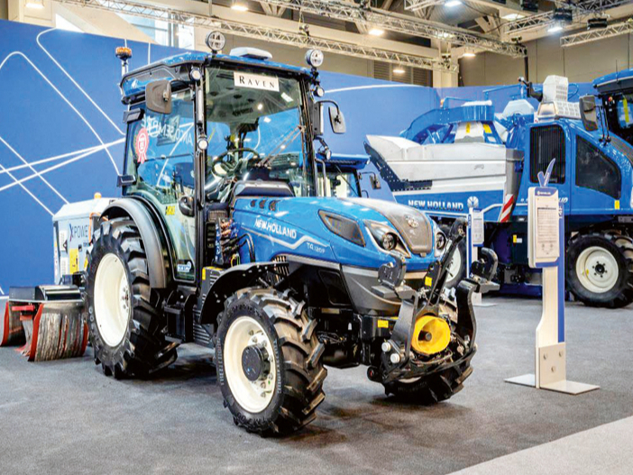 Jaunais 'New Holland T4'.