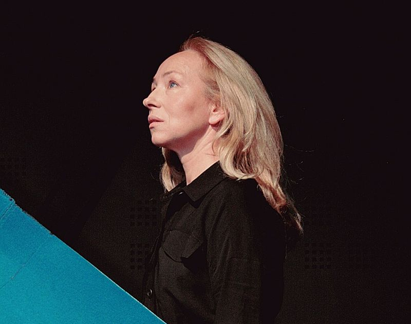 Ieva Puķe: "Spēlēt šajā lugā man liekas gluži kā laboratorijas darbs, jo dod iespēju atvērt savu iekšējo pasauli, turklāt ne vien pašai ar sevi, bet arī ar lugā ierakstītajām vērtībām."