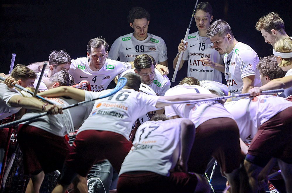Vēsu prātu, karstu sirdi – ar šādu moto Latvijas florbola izlase pasaules čempionātā Malmē pirmo reizi spēja iekļūt labāko četru komandu vidū.