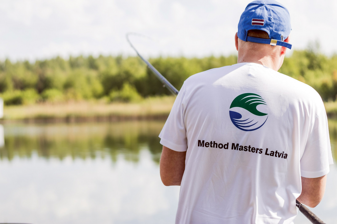 Sezona ar "method feeder".