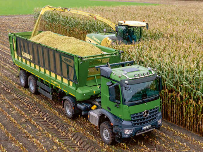 'Krone GX 520 AgriLiner' piekabe.