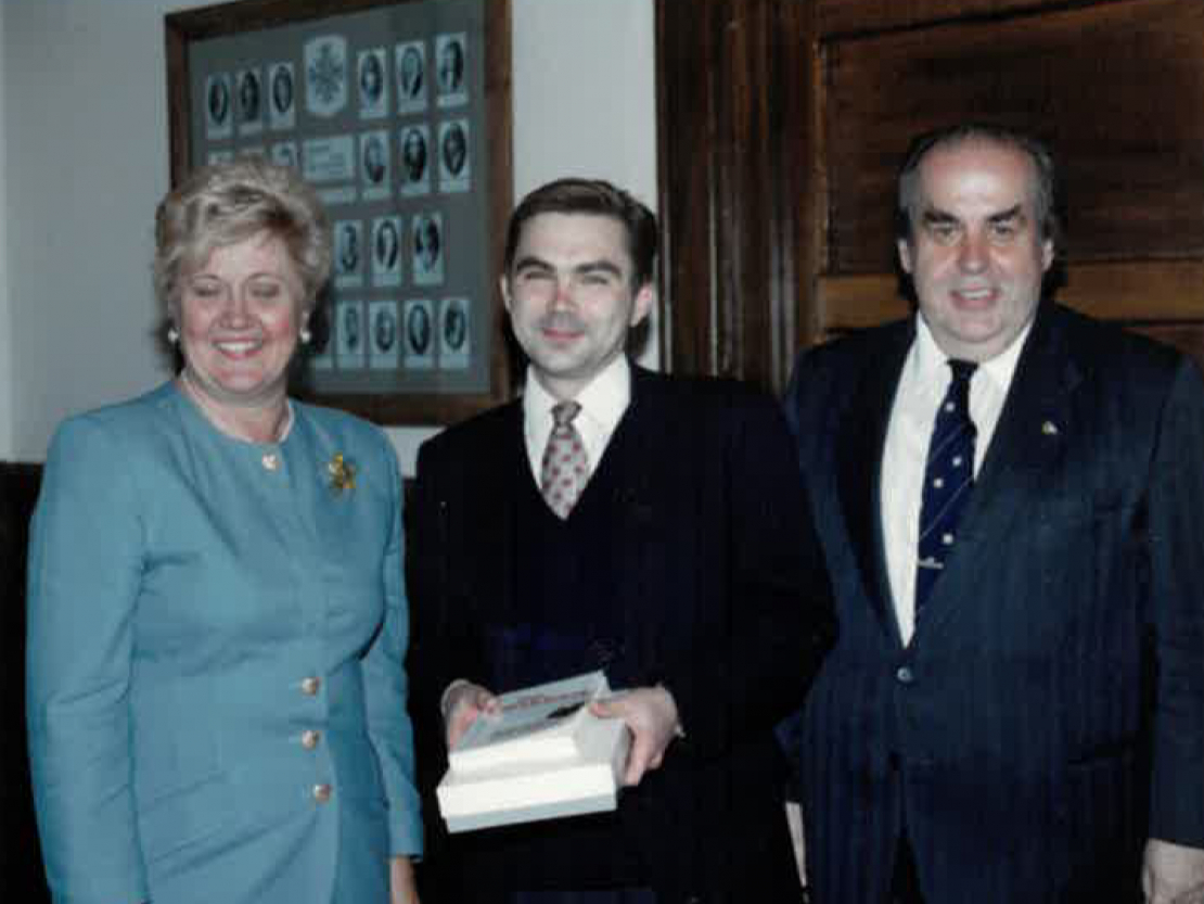 1994. gada vasarā Rīgā. No kreisās: Vaira Paegle, Juris Lorencs un Tālivaldis Kronbergs.