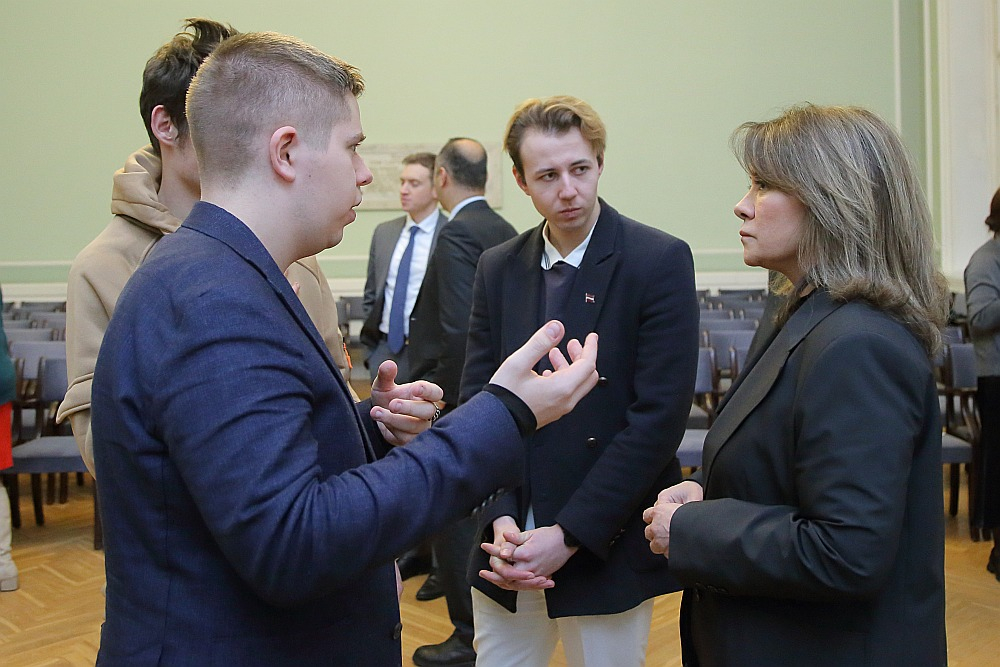 Turcijas Republikas vēstniecības rīkota konference Latvijas Universitātē.