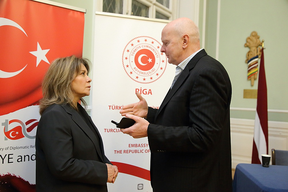 Turcijas Republikas vēstniecības rīkota konference Latvijas Universitātē.