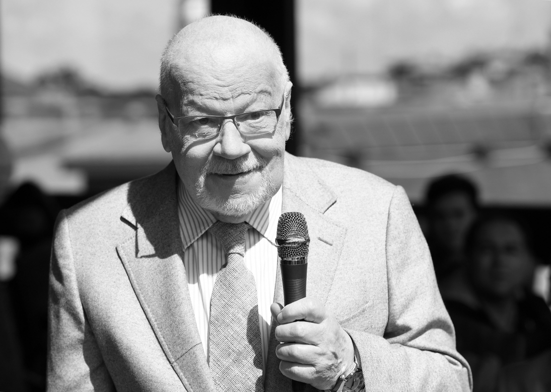 Dzejnieks Jānis Peters.