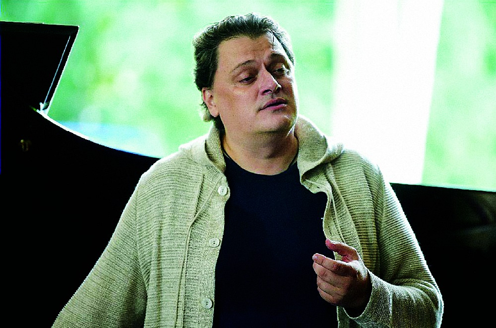 Operas "Toska" izrādē 28. februārī Kavaradosi lomu dziedās izcilais latviešu tenors Aleksandrs Antoņenko.