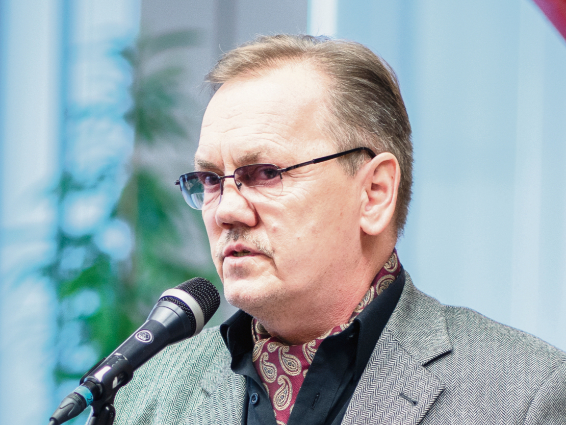 Dzintars Tilaks.