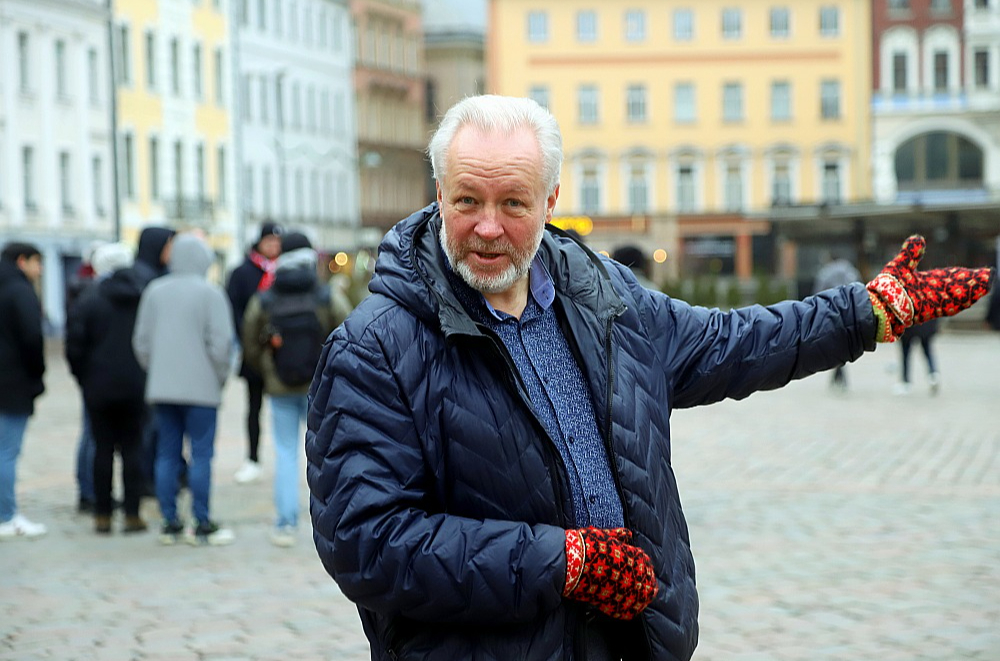 "Rīgā 30. gados vidējais mūža ilgums no pārējās Vidzemes atpalika par pieciem gadiem. Man pašam tas bija pārsteigums. Ņemsim Vizmas Belševicas "Billi". Kurā dienā tad bērns bija pilnībā paēdis? Tādai Billei laukos pie vecmāmiņas dzīve bija daudz veselīgāka," teic Ilmārs Mežs.