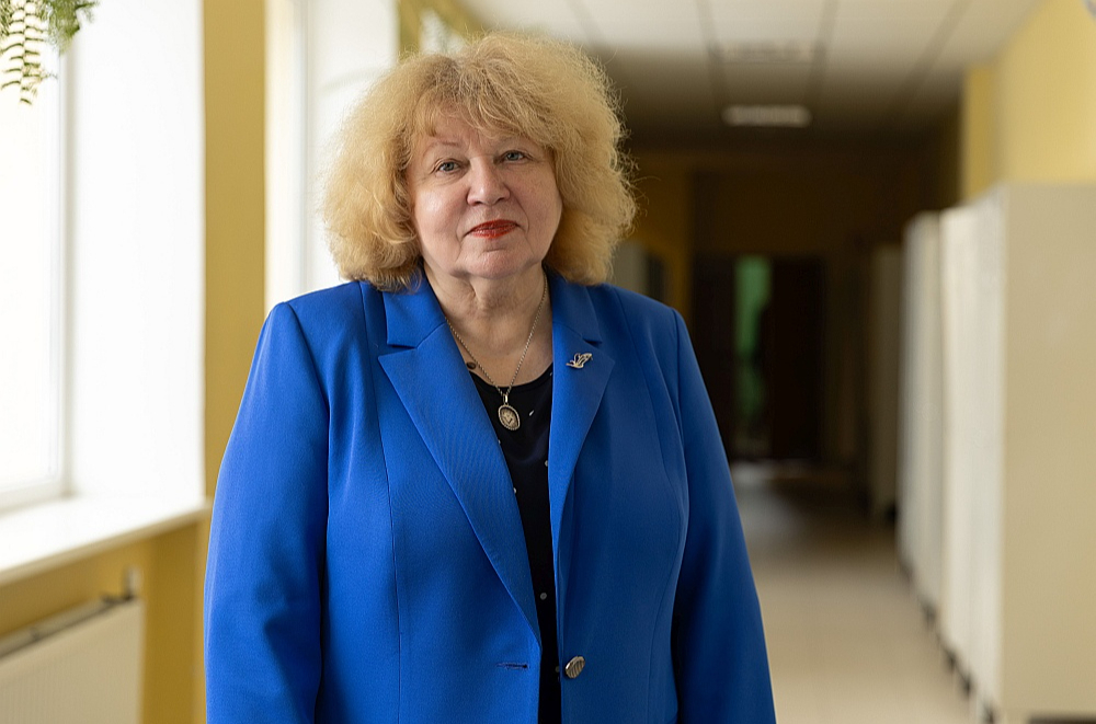 Veronika Dundure: "Latgalē nevajag jauniešus mudināt runāt latgaliski, vairāk gan jāmudina viņu vecāki, lai jau bērnībā ar bērniem runā latgaliski."
