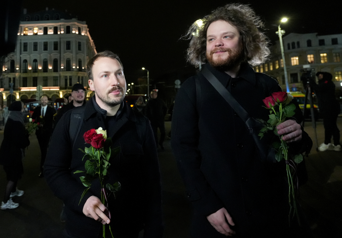 Animācijas filmas "Straume" komandas sagaidīšanas pasākums pie Brīvības pieminekļa.