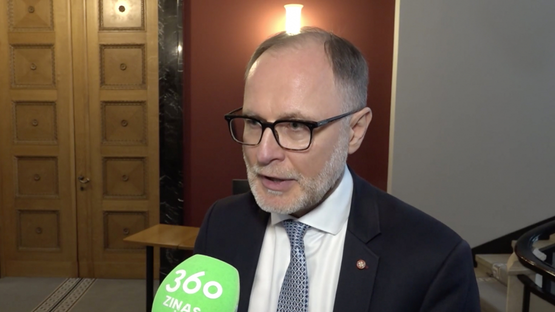 Aizsardzības ministrs Andris Sprūds.