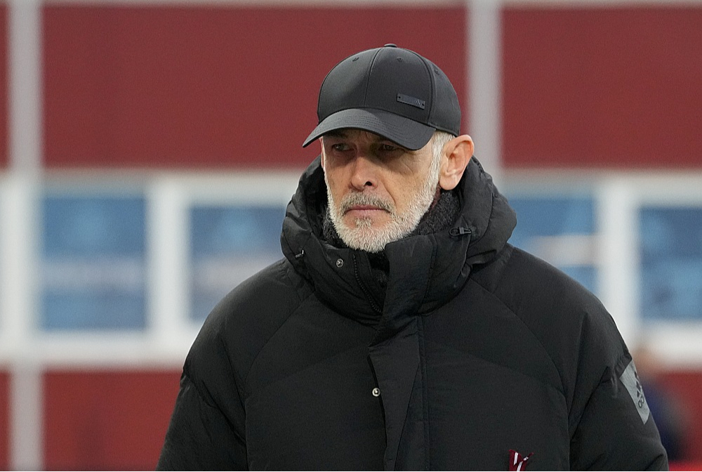 Paolo Nikolato pie izlases stūres ir otro gadu, pērn UEFA Nāciju līgas C divīzijā grupā pēdējā, ceturtā vieta. Pasaules kausa kvalifikācijā Latvijai kompānijā būs Andora, Anglija, Serbija un Albānija.
