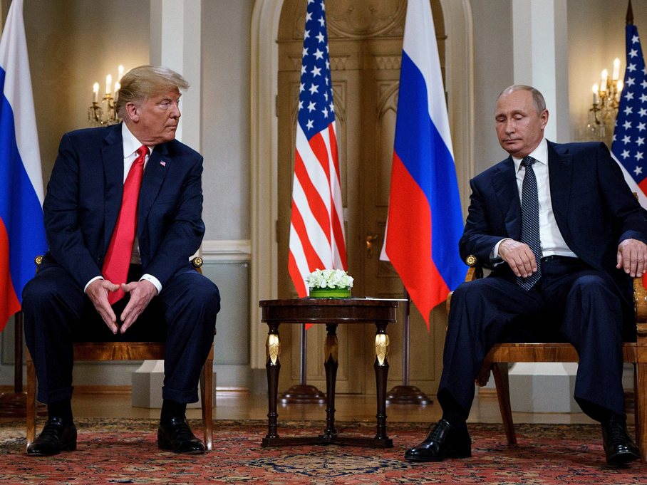 ASV prezidents Donalds Tramps un Krievijas vadonis Vladimirs Putins.