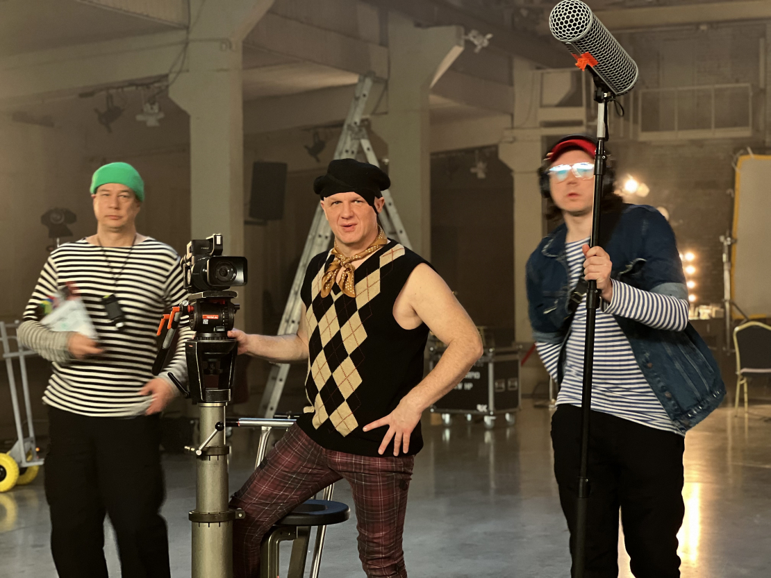 "Dzelzs vilks" dziesmas "Nepārtraukta līnija" videoklipa filmēšanas aizkulises. 