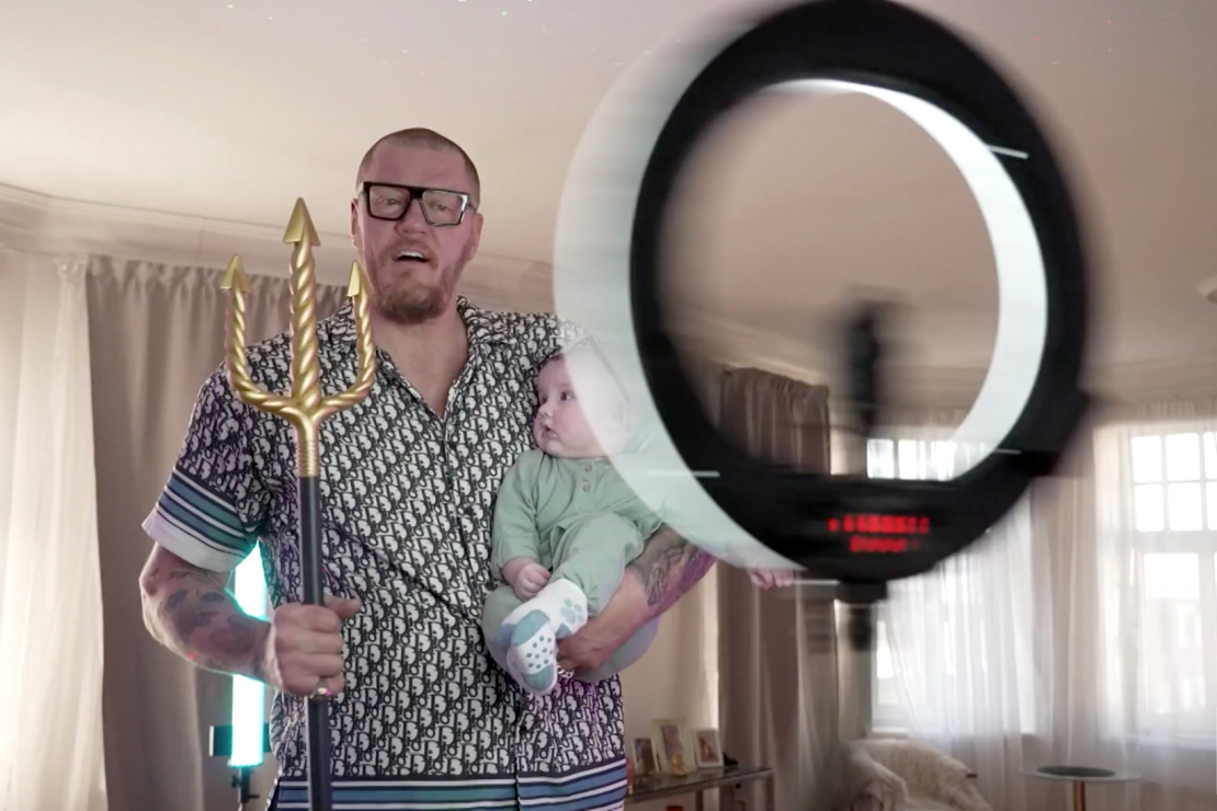 Kaspars Kambala ar mazmeitu.