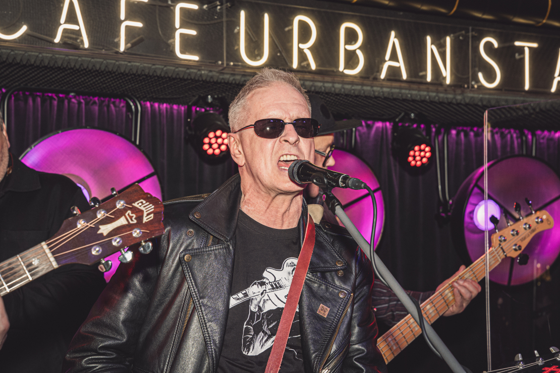 Klubā “St. Black” Rīgā grupa "Līvi" prezentē jaunu dziesmu. A. Virga.
