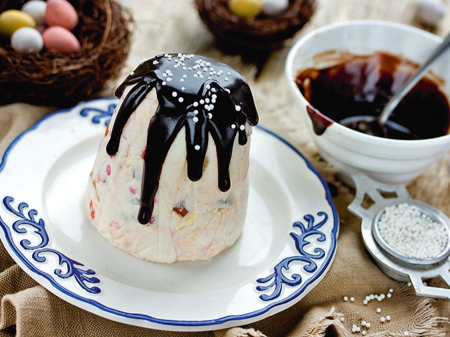 Pashas kūciņa ar šokolādes glazūru.