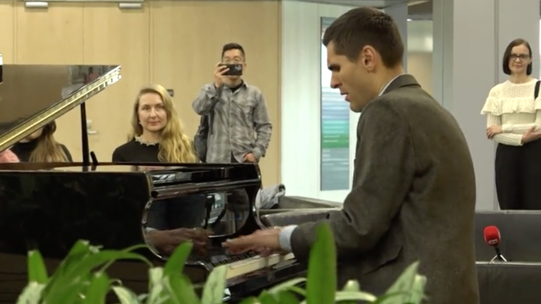 Lielās Talkas Labas gribas vēstnieks šogad ir pasaulslavenais pianists Vestards Šimkus. 