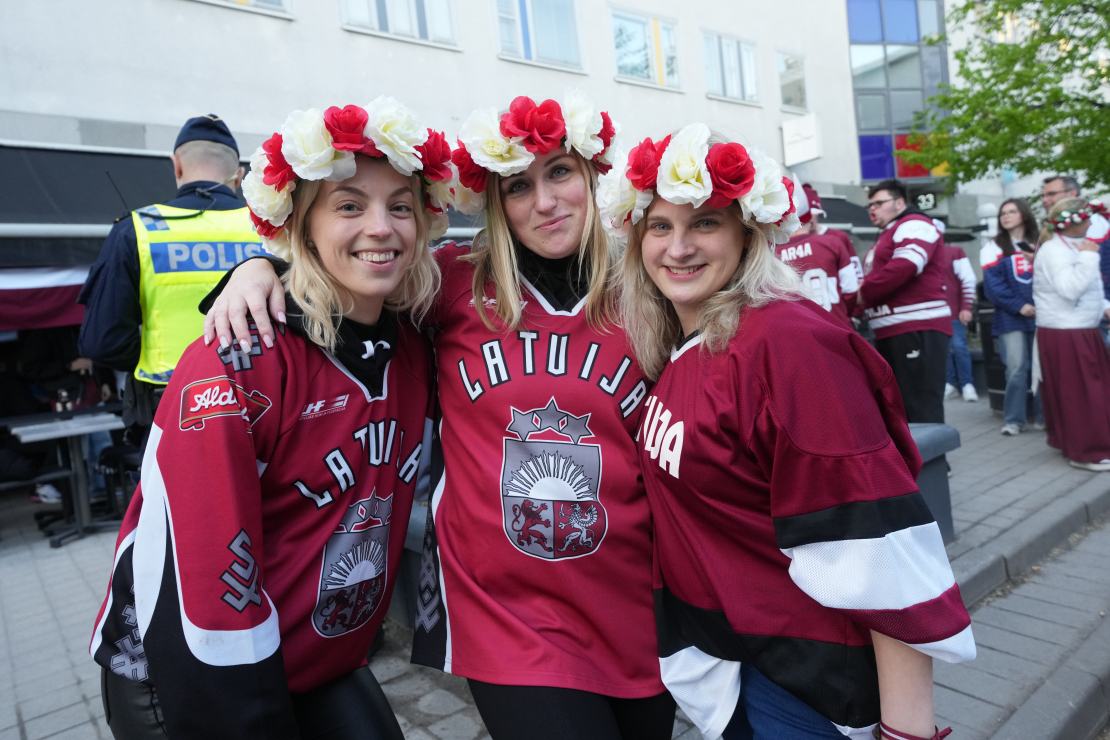 Latvijas hokeja līdzjutēji.
