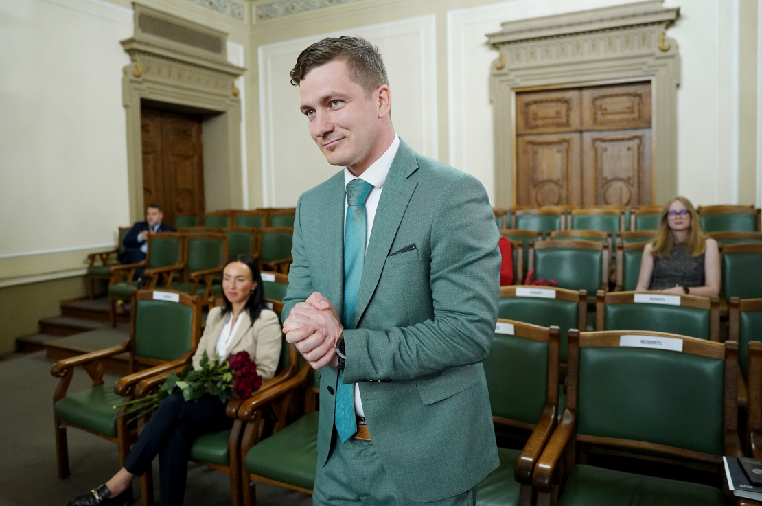 Centrālās vēlēšanu komisijas priekšsēdētāja amata kandidāts Māris Zviedris piedalās Saeimas pavasara sesijas noslēguma sēdē.