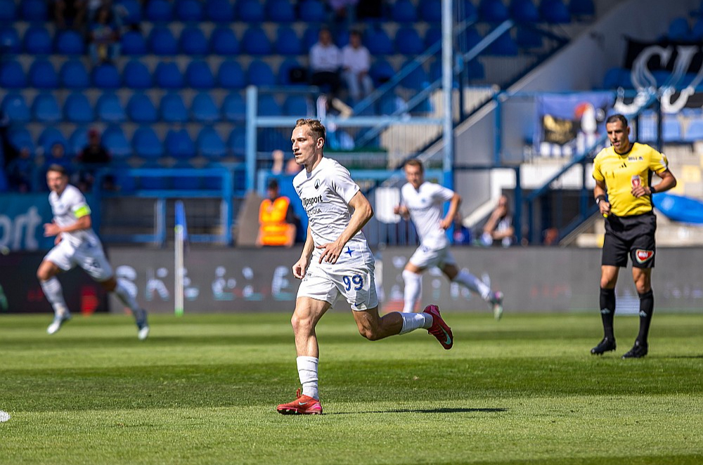Pirms Raimonda Kroļļa pievienošanās Liberecas "Slovan" Čehijas čempionāta tabulā atradās 11. vietā, bet līdz sezonas beigām pacēlās uz septīto. Latviešu uzbrucējs 11 spēlēs guva sešus vārtus, ieņemot otro vietu komandas rezultatīvāko spēlētāju sarakstā.