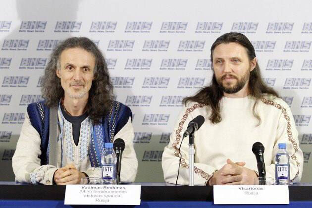 Vadims Redjkins un Visarions.
