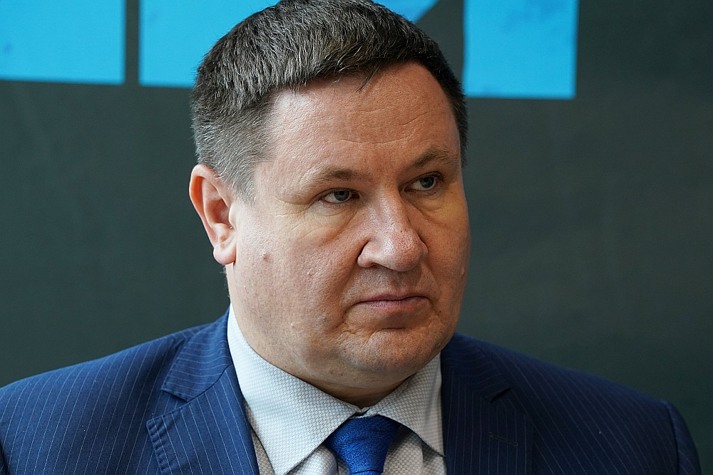 Ogres novadu turpinās vadīt Egils Helmanis.