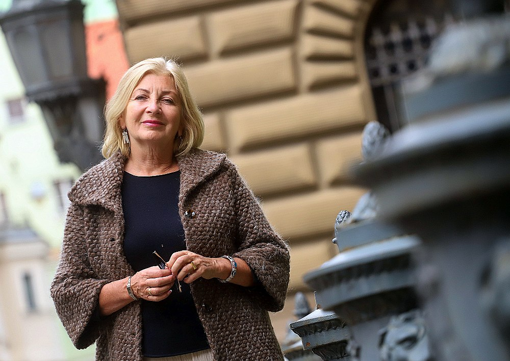 Skaidrīte Ābrama: "Biju pieradusi, ka lietas ir jādara ātri un tām ir jābūt vērstām uz rezultāta sasniegšanu. Diemžēl partijā un arī koalīcijā es nespēju ietekmēt procesus. Ja es to nespēju, tad kāda jēga man palikt partijā!"