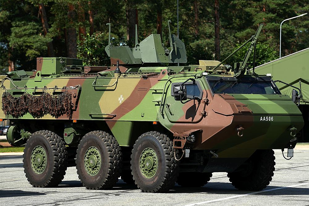 Latvijā ražotā bruņumašīna "Patria".