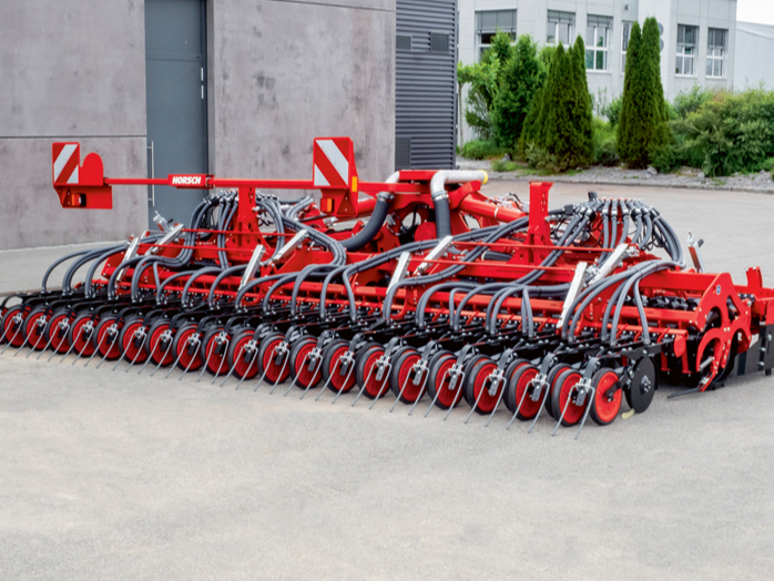 'Horsch Versa 4 SL' sējmašīna.